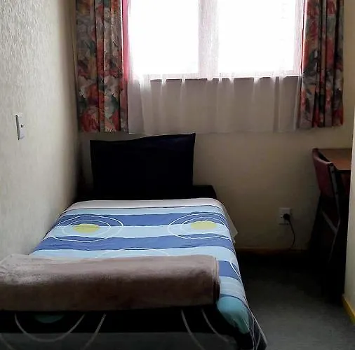 Spa Lodge Hostel
